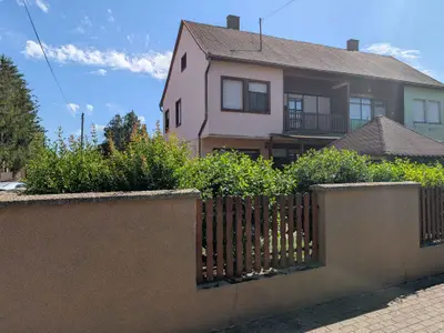 Ferienhaus für 8 Personen (100 m²) in Balatomáriafürdö 8/10