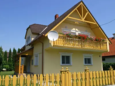 Ferienhaus für 5 Personen (75 m²) in Balatomáriafürdö 1/10