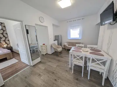 Ferienhaus für 4 Personen (96 m²) in Balatomáriafürdö 7/10