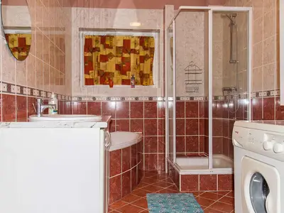 Ferienhaus für 8 Personen (120 m²) in Balatomáriafürdö 9/10