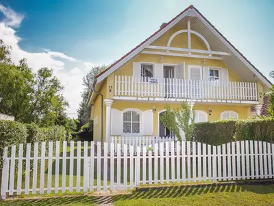 Ferienhaus für 5 Personen (65 m²) in Balatomáriafürdö 1/10