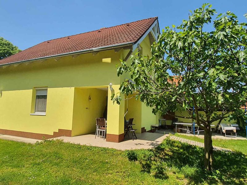 23779433-Ferienhaus-6-Balatonberény-800x600-0