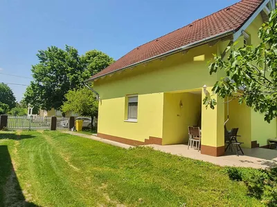 Ferienhaus für 6 Personen (80 m²) in Balatonberény 2/10
