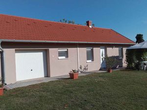 23776225-Ferienhaus-3-Balatonberény-300x225-1