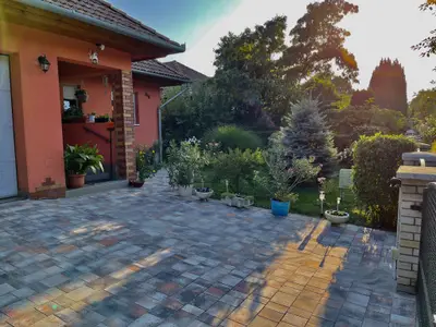 Ferienhaus für 8 Personen (220 m²) in Balatonberény 3/10