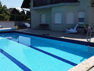 Ferienhaus für 15 Personen (200 m²) in Balatonboglár 5/10