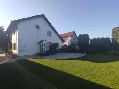 Ferienhaus für 8 Personen (150 m²) in Balatonboglár 6/10