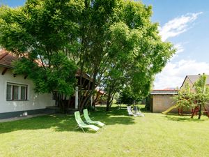 23855450-Ferienhaus-12-Balatonboglár-300x225-1