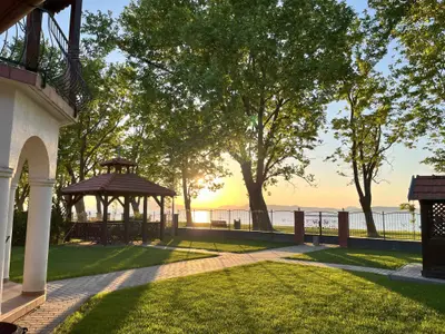 Ferienhaus für 8 Personen (95 m²) in Balatonboglár 1/10