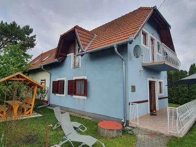 Ferienhaus für 8 Personen (85 m²) in Balatonfenyves 1/10