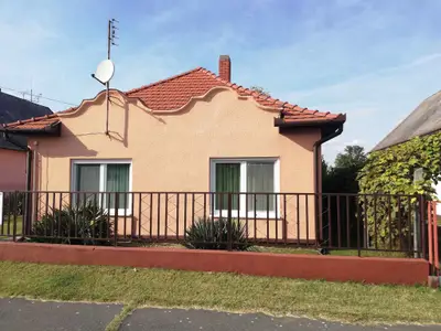 Ferienhaus für 4 Personen (55 m²) in Balatonfenyves 4/10