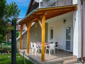 23773293-Ferienhaus-6-Balatonfenyves-300x225-4