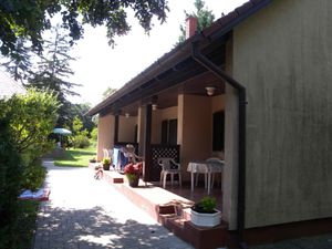 23774099-Ferienhaus-3-Balatonfenyves-300x225-2