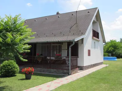 Ferienhaus für 6 Personen (70 m²) in Balatonfenyves 2/10