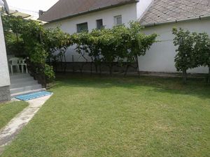 23775818-Ferienhaus-6-Balatonfenyves-300x225-3