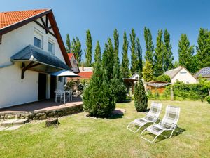 23837298-Ferienhaus-9-Balatonfenyves-300x225-3