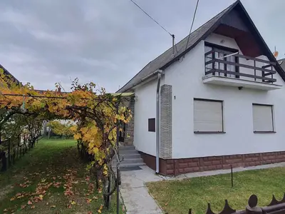 Ferienhaus für 6 Personen (74 m²) in Balatonfenyves 1/10