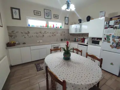 Ferienhaus für 14 Personen (200 m²) in Balatonföldvár 7/10