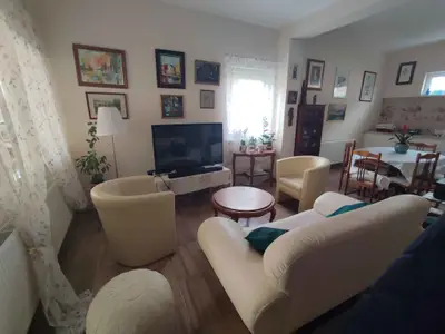 Ferienhaus für 14 Personen (200 m²) in Balatonföldvár 1/10