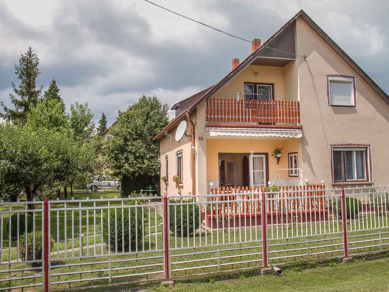 23773303-Ferienhaus-5-Balatonkeresztúr-800x600-2