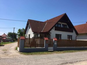 Ferienhaus für 8 Personen (128 m²) in Balatonkeresztúr