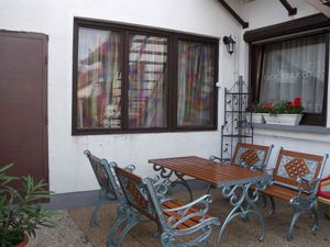 23774816-Ferienhaus-8-Balatonkeresztúr-300x225-1