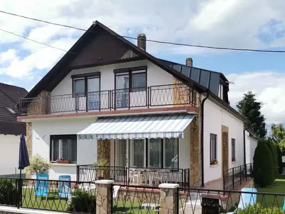 Ferienhaus für 8 Personen (170 m²) in Balatonkeresztúr 4/10
