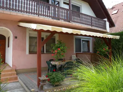 Ferienhaus für 5 Personen (100 m²) in Balatonkeresztúr 7/10