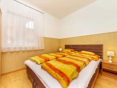 Ferienhaus für 8 Personen (150 m²) in Balatonkeresztúr 9/10