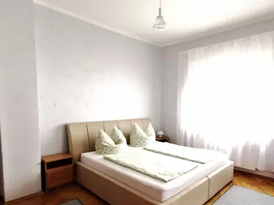 Ferienhaus für 8 Personen (170 m²) in Balatonkeresztúr 5/10