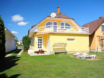 Ferienhaus für 12 Personen (200 m²) in Balatonlelle 5/10