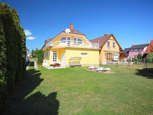 23768401-Ferienhaus-12-Balatonlelle-300x225-4