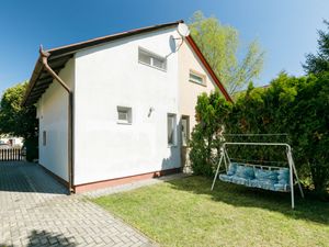 23855486-Ferienhaus-4-Balatonlelle-300x225-3