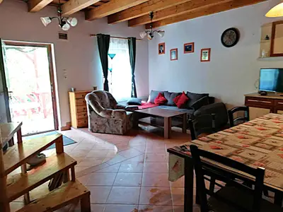 Ferienhaus für 10 Personen (100 m²) in Balatonlelle 3/10