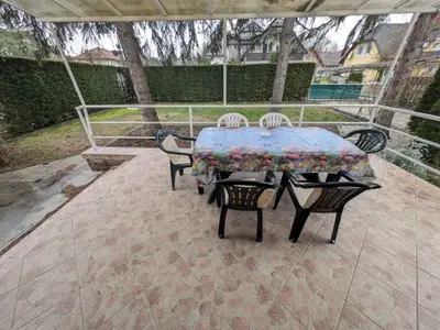 Ferienhaus für 8 Personen (90 m²) in Balatonlelle 2/10
