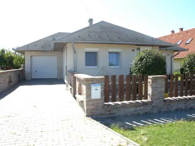 Ferienhaus für 6 Personen (120 m²) in Balatonszentgyörgy 2/10