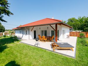 Ferienhaus für 8 Personen (180 m&sup2;) in Balatonőszöd