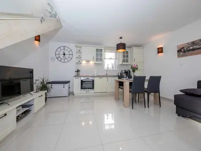 Ferienhaus für 4 Personen (50 m²) in Banjol 1/10