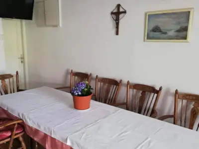 DiningRoom