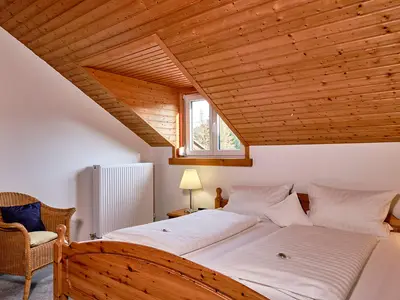 180412-174852-XT2A3682-1-zimmer--2400