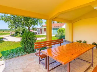 Ferienhaus für 7 Personen (100 m²) in Barban 4/10