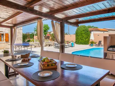 Ferienhaus für 8 Personen (170 m²) in Barban 5/10