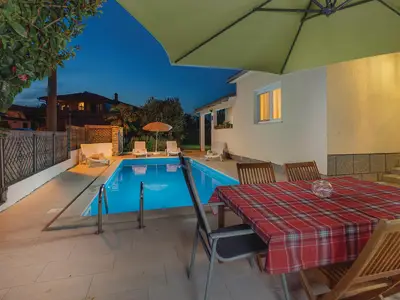 pool