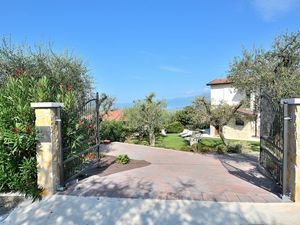 21593361-Ferienhaus-8-Bardolino-300x225-1