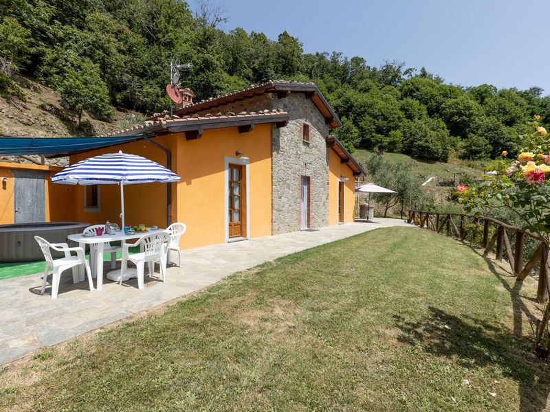 23766188-Ferienhaus-6-Barga-800x600-1