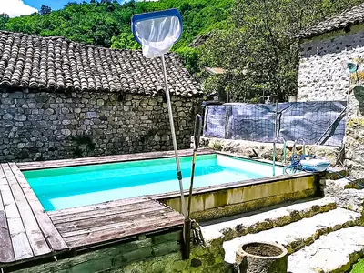 pool