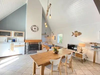 DiningRoom
