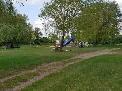neu angelegter Spielplatz