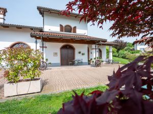 23848231-Ferienhaus-6-Barolo-300x225-3