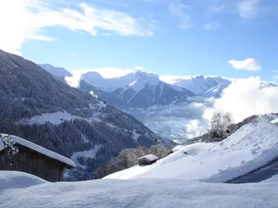 Winter Aussicht von der Terrasse auf Rätikon